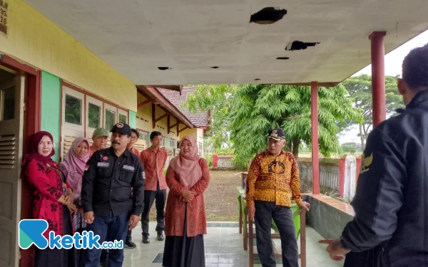 Thumbnail Rehab 282 Sekolah Negeri Rusak, Pemkab Malang Berharap Dibantu Pokir Dewan