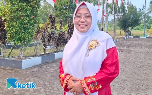 Thumbnail Hanya Tiga Legislator Hadiri Upacara Penurunan Bendera HUT ke-80 RI di Halmahera Selatan