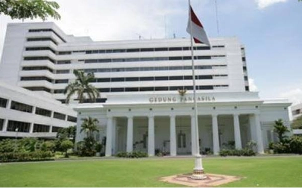 Kemlu Pulangkan 96 WNI Bermasalah dari Arab Saudi