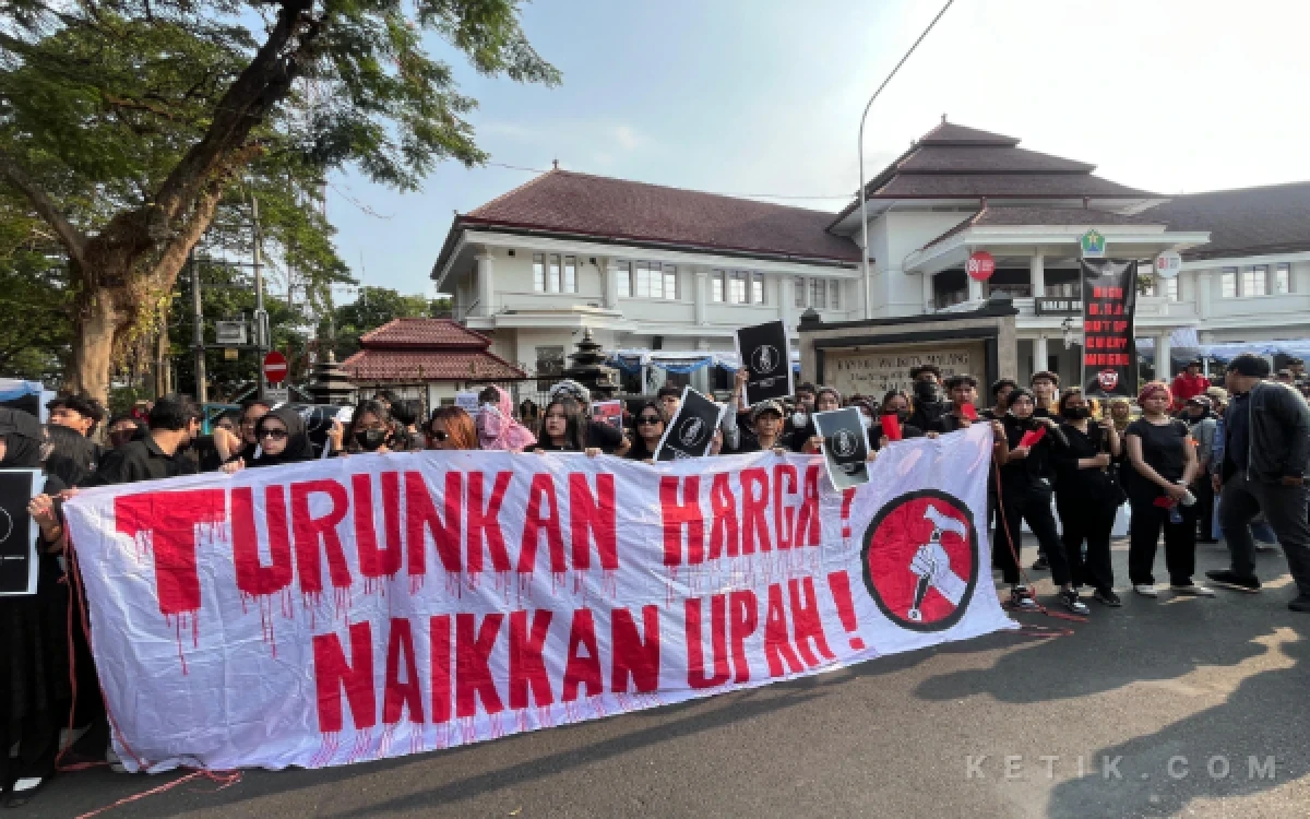 Thumbnail Berita - Jelang Aksi Demo! Polri Ajak Masyarakat Sampaikan Aspirasi Dengan Tertib dan Damai