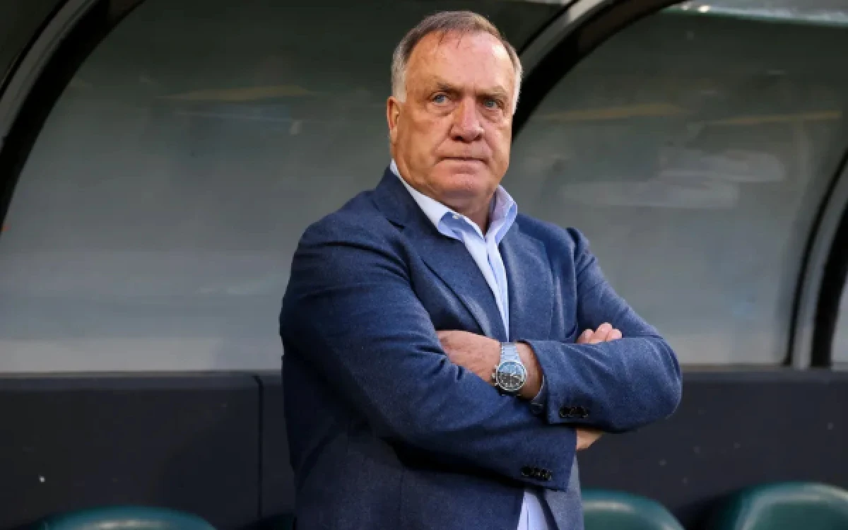 Thumbnail Berita - Piala Dunia 2026: Dick Advocaat Jadi Pelatih Tertua, Julian Nagelsmann Termuda