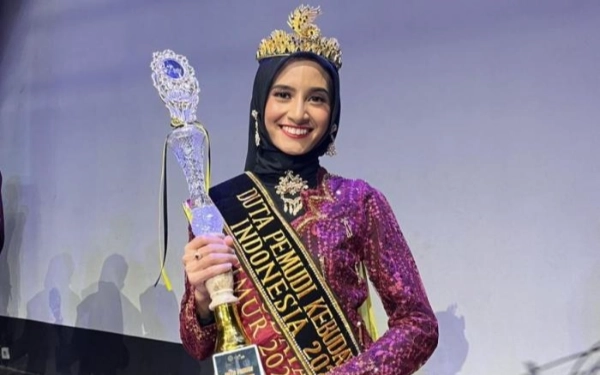 Thumbnail Mantap! Mahasiswi UIN Malang Jadi Duta Kebudayaan Indonesia Usai Menangi Tiga Kategori