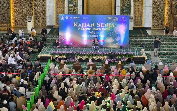 Thumbnail Gen Z Merapat! Hanan Attaki Beber Tips Jitu Jaga Penampilan dan Akhlak Sesuai Islam