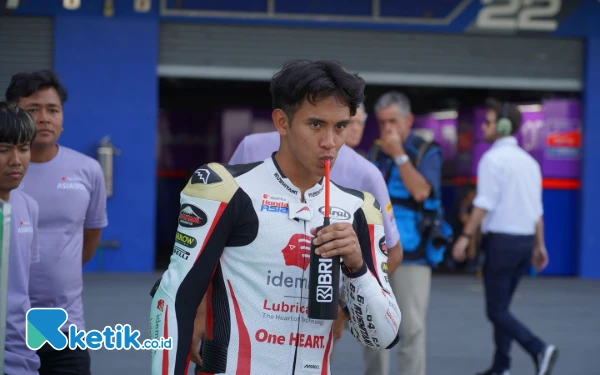 Thumbnail Mario Aji Jalani Operasi di Barcelona, Dipastikan Absen Tujuh Balapan Moto2