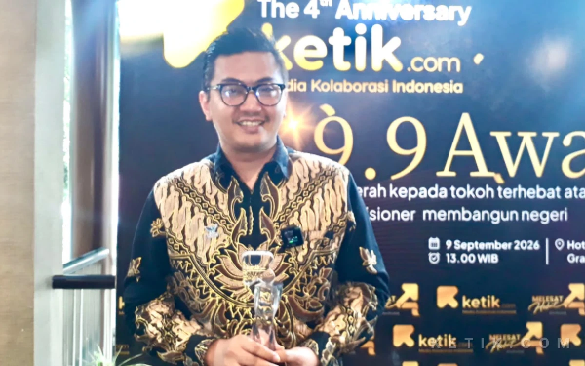 Thumbnail Berita - Beri Pelayanan Berkelas Harga Kaki Lima, Direktur RS KORPRI Pura Raharja Dapat Penghargaan di Ketik.com 9.9 Awarding