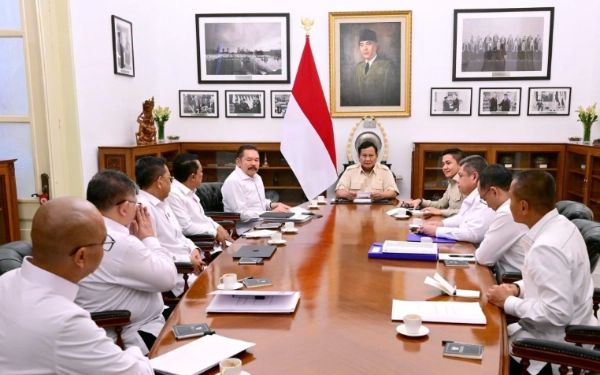 Thumbnail Prabowo Panggil Jaksa Agung dan Jajaran Rapat Tertutup di Istana Merdeka, Ada Apa?
