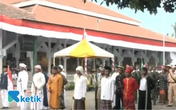 Khidmat! Ribuan Santri Walisongo Situbondo Gelar Upacara HUT Ke-80 RI