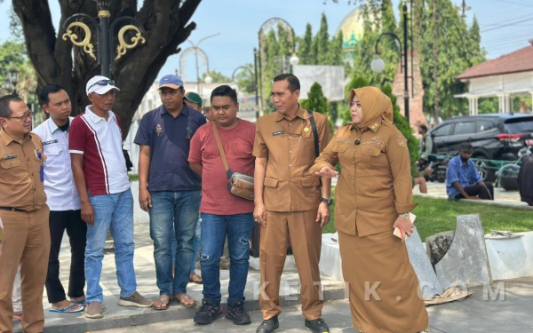 Thumbnail Berita - Wabup Situbondo Gercep Tinjau Pendopo Pate Alos Besuki Situbondo