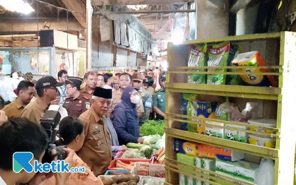 Thumbnail Sidak Bapokting di Pasar Kepanjen, Bupati Malang Sebut Harga Jual Masih Stabil