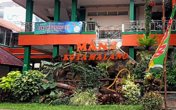 Thumbnail Berita - MAN 2 Kota Malang Cetak Prestasi Gemilang: 83 Siswa Lolos SNBP dan 12 Tembus Kampus Luar Negeri