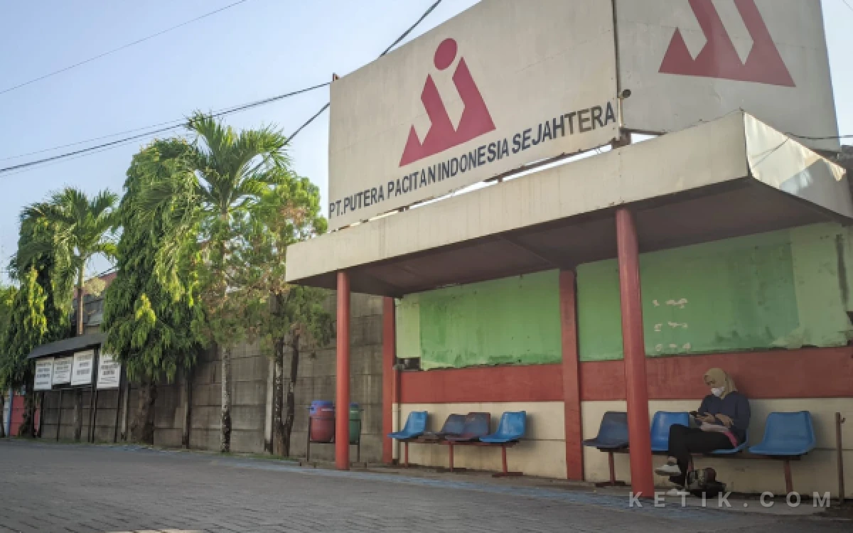 Thumbnail Berita - PT PPIS Desak Pemerintah Serius Berantas Rokok Ilegal, Buruh di Pacitan Terancam PHK