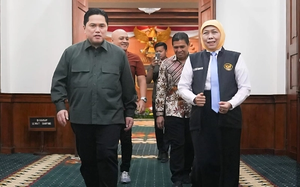 Thumbnail Sabtu Pagi! Erick Thohir "Gedor" Grahadi Bertemu Khofifah, Siapkan Kejutan untuk Sepak Bola Jatim?