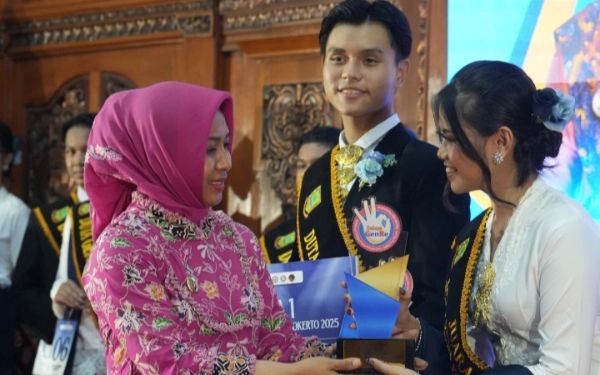 Wali Kota Ning Ita: Duta GenRe Kota Mojokerto 2025 Harus Jadi Motivator Remaja