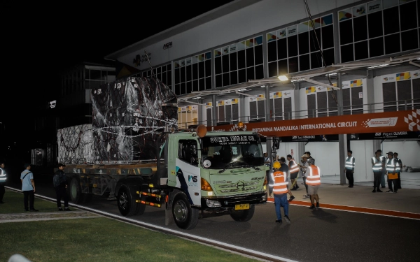 MotoGP Mandalika 2025 Semakin Dekat, 390 Ton Logistik Bakal Masuk Bandara Lombok