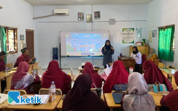 Thumbnail Berita - Wujudkan Sekolah Sehat Mental, UTM Dampingi Guru SDIT Ulil Albab Bangkalan