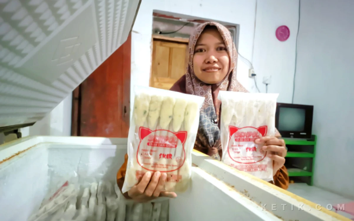 Thumbnail Berita - Cerita Ibu Rumah Tangga di Pacitan Berdaya lewat Usaha Sempolan Kemasan