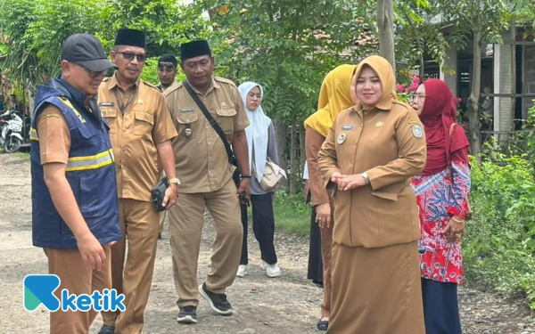Thumbnail Berita - Wabup Situbondo Lakukan Survai Jalan dan Monitoring Pembangunan Plengsengan