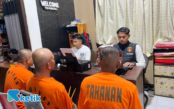 Thumbnail Berita - Satreskrim Polres Situbondo Bongkar Sindikat Curanmor, Tiga Pelaku Ditangkap