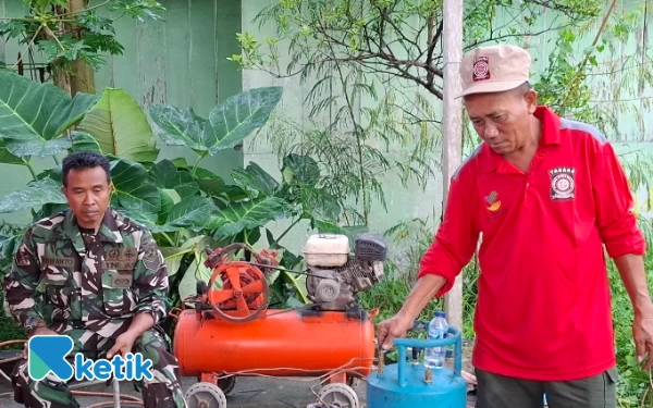 Thumbnail Tagana Halsel Alami Hambatan Distribusi Makanan ke Titik Ungsian Warga Terdampak Banjir