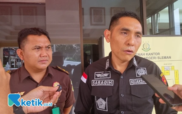 Thumbnail Berita - Begini Keterangan Kejaksaan Soal Penahanan Lurah Trihanggo dan Pemilik Kelab Malam Ternama di Sleman