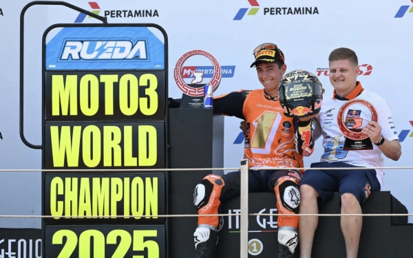 Thumbnail Berita - Rueda Kunci Juara Dunia Moto3 2025 di Mandalika