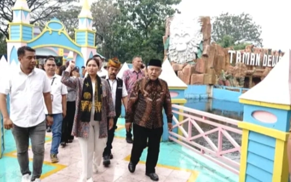 Thumbnail Pastikan Keamanan Wisata saat Libur Sekolah, Wamenpar dan Bupati Malang Tinjau New Wendit