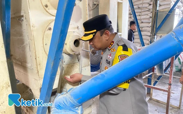 Thumbnail Berita - Pastikan Stok Beras Cukup Jelang Lebaran, Polres Abdya Cek Bulog dan Kilang Padi