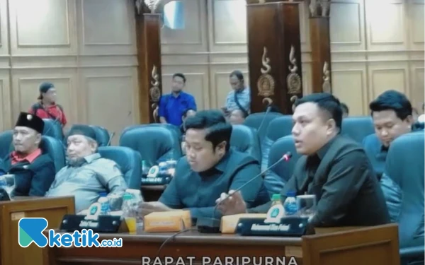 Thumbnail Berita - Banyak Anggota DPRD Sidoarjo Absen Paripurna, Ini Nama-Nama Yang Hadir dan Tidak