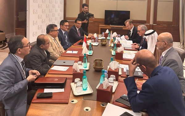 Thumbnail Fahri Hamzah Tampil di Forum Tahunan Islamic Development Bank, Gaet Investor Paparkan Program 3 Juta Rumah