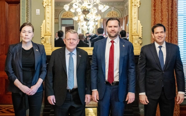 Thumbnail Berita - Pertemuan Krisis di Washington Berakhir Buntu, Ketegangan AS–Denmark soal Greenland Meningkat