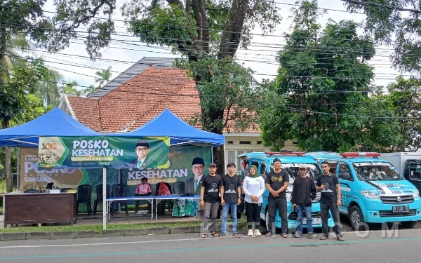 Thumbnail Berita - Ada Ambulans dan Kopi Gratis, Ini Aksi Nyata Tim Sahabat Cak Udin di Mujahadah Kubro 1 Abad NU