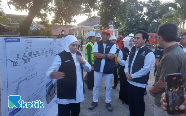 Thumbnail Berita - Ini Kata Bupati Rio saat Dampingi Gubernur Jatim Tinjau Progres Pembangunan di Situbondo