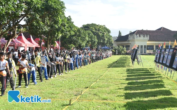 Thumbnail 316 Peserta Meriahkan Kejuaraan Panahan HUT Ke-79 Bhayangkara di Bondowoso