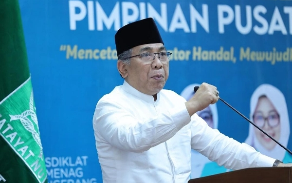 Thumbnail Gus Yahya Janji Tak Akan Intervensi Kasus Sang Adik di KPK, Tegaskan PBNU Tak Terlibat