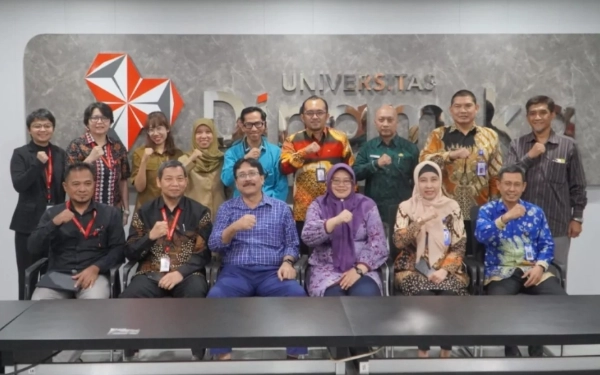 Kominfo Jatim Gandeng Universitas Dinamika Tingkatkan Kompetensi SDM Digital