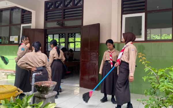 Thumbnail SMPN 1 Kepanjen Mantapkan Langkah Menuju Adiwiyata Nasional 2026