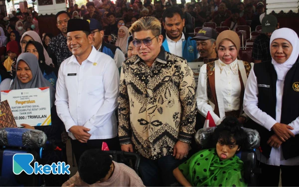 Pesan Gubernur Jatim Khofifah: Bantuan Sosial Jangan Dipakai untuk Judi Online