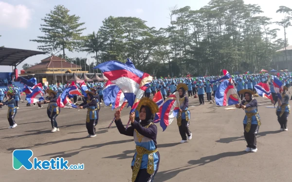Thumbnail Rayakan HUT IGTKI, 4.513 Guru TK se-Kabupaten Malang Gelar Tari Massal di Stadion Kanjuruhan