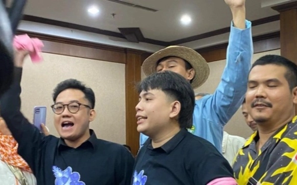 Thumbnail Berita - Tak Terbukti Menghasut, Delpedro Minta Pemerintah Tak Mudah Kriminalkan Kritik Masyarakat