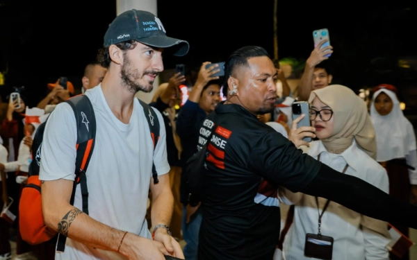 Thumbnail Berita - Rider MotoGP Sudah Berdatangan di Lombok