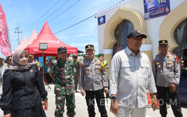 Puncak Arus Mudik 2026, Bupati Mas Rio Cek Kesiapan Pos Terpadu Tol Situbondo Barat