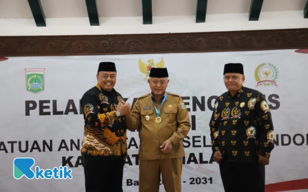 Thumbnail Pelantikan Pengurus PABPDSI, Bupati Malang Dinobatkan Sebagai Bapak BPD