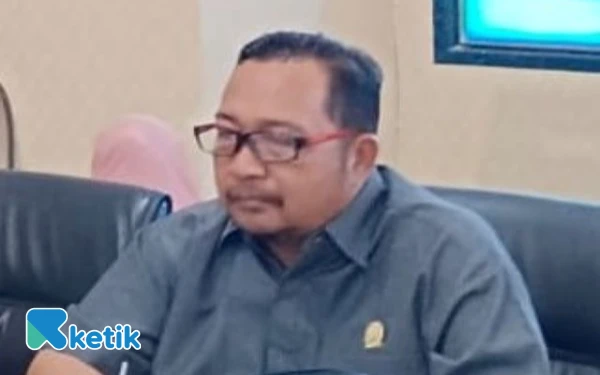 Thumbnail Berita - Gula Petani Tebu Rakyat Numpuk di Gudang, Ketua Komisi II DPRD Minta Pemerintah Pusat Cairkan Dana Talangan