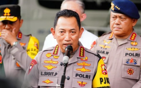 Thumbnail Kapolri Sampaikan Permintaan Maaf Langsung Usai Rantis Brimob Lindas Ojol