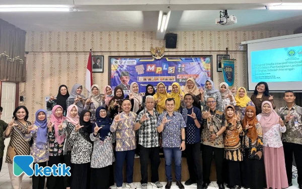 Thumbnail Berita - Workshop Bahasa Jerman di SMAN 3 Surakarta, Dorong Pembelajaran Interaktif dan Relevan di Era Digital