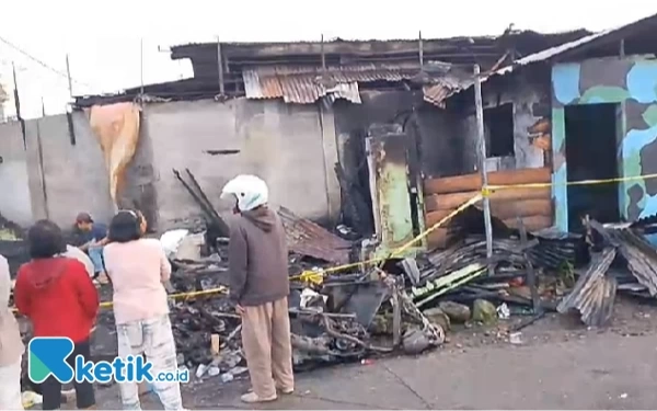 Thumbnail Dugaan Keterlibatan Prajurit TNI, Anak Wartawan Korban Pembakaran Rumah Lapor ke Puspom AD