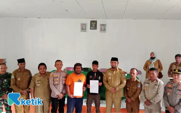 Thumbnail Berita - Bupati Halsel Redam Konflik Babang–Tawa dengan Bahasa Cinta