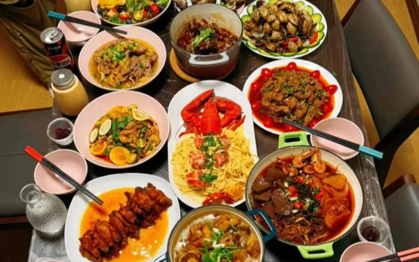 Thumbnail Jangan Dibuang! Ini Trik Sulap Sisa Makanan Pesta Tahun Baru Jadi Menu Sarapan Mewah ala Kafe