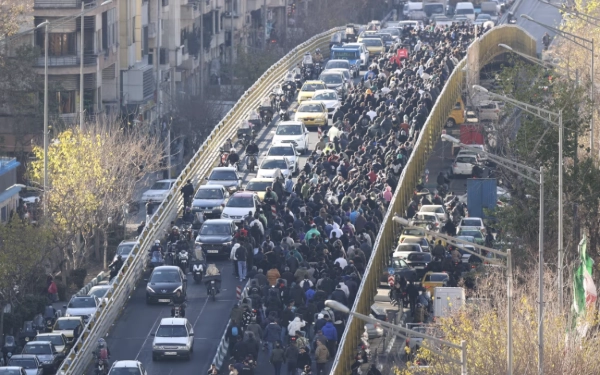 Thumbnail Protes Massal Masyarakat Iran Meluas, Pemerintah Matikan Jaringan Internet