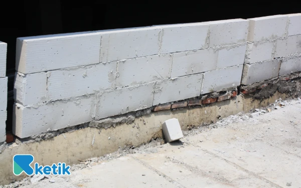 Thumbnail Berita - Kontraktor Proyek Alun-Alun Sidoarjo dan Parkiran RSUD Orang yang Sama, tapi PT Berbeda?